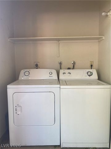 5221 River Glen Drive 195, Las Vegas, NV 89103