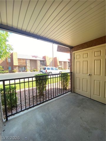 5221 River Glen Drive 195, Las Vegas, NV 89103
