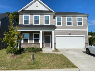 218 Loxton Street, Fuquay Varina, NC 27526