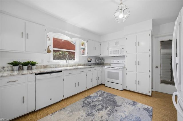 1712 Keeling RD, Virginia Beach, VA 23455