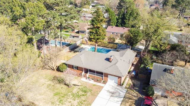 1712 Keeling RD, Virginia Beach, VA 23455