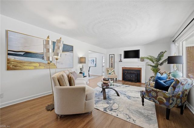 1712 Keeling RD, Virginia Beach, VA 23455