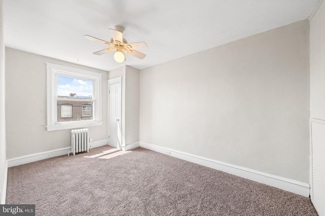128 WHITELY TER, Darby, PA 19023