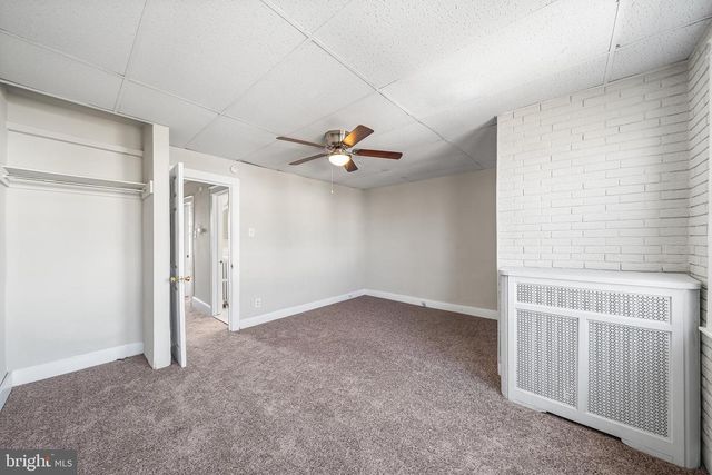 128 WHITELY TER, Darby, PA 19023