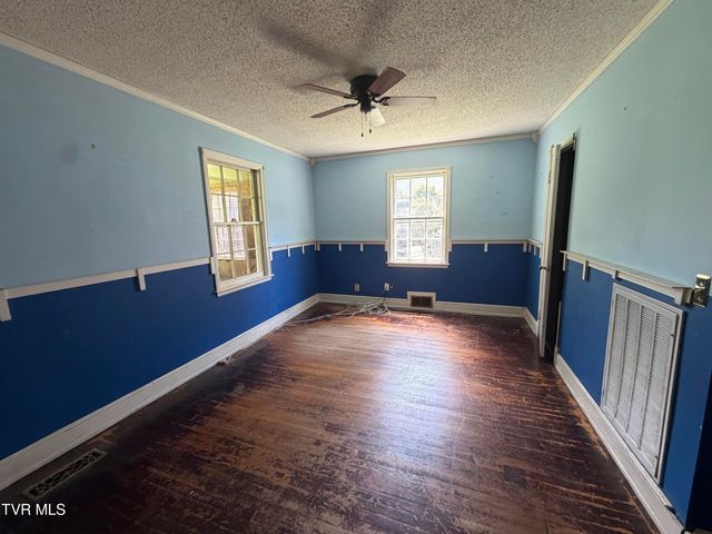 1017 Yadkin Street, Kingsport, TN 37660