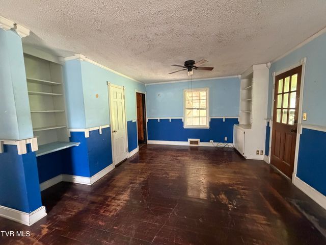 1017 Yadkin Street, Kingsport, TN 37660