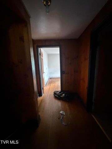 1017 Yadkin Street, Kingsport, TN 37660