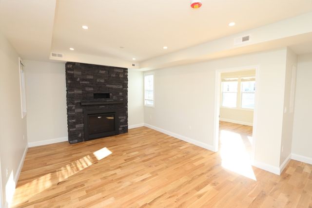 14-16 Harriet St. 1, Boston, MA 02135