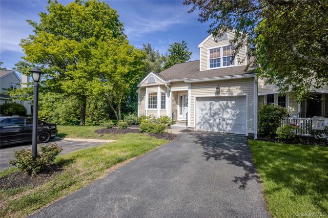 63 Spruce Ridge Drive, Fishkill, NY 12524