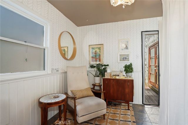 1619 S Curson, Los Angeles, CA 90019