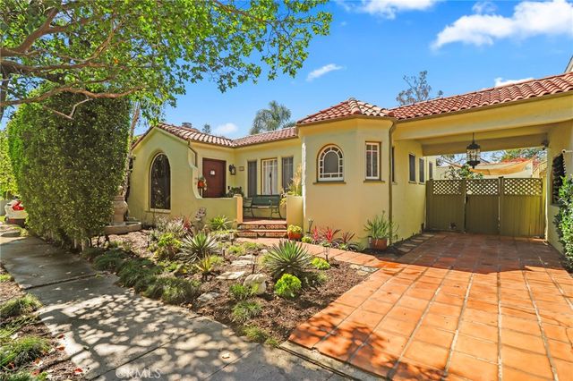 1619 S Curson, Los Angeles, CA 90019