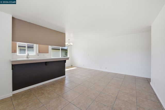 34732 Skylark Dr 4, Union City, CA 94587