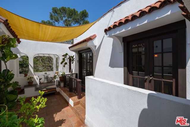 1633 Lemoyne Street, Los Angeles, CA 90026