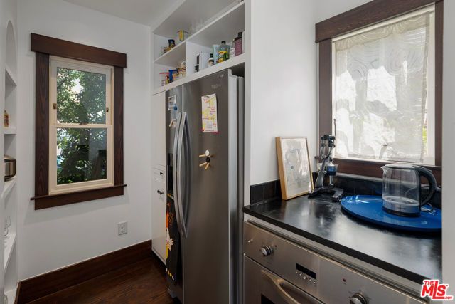 1633 Lemoyne Street, Los Angeles, CA 90026