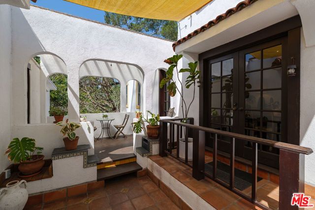 1633 Lemoyne Street, Los Angeles, CA 90026