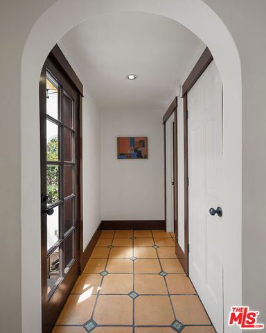 1633 Lemoyne Street, Los Angeles, CA 90026