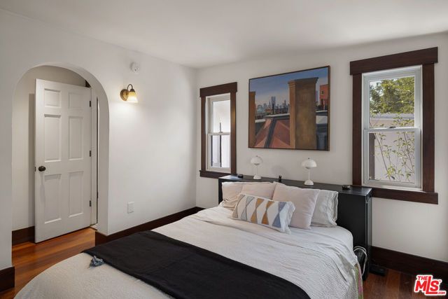 1633 Lemoyne Street, Los Angeles, CA 90026