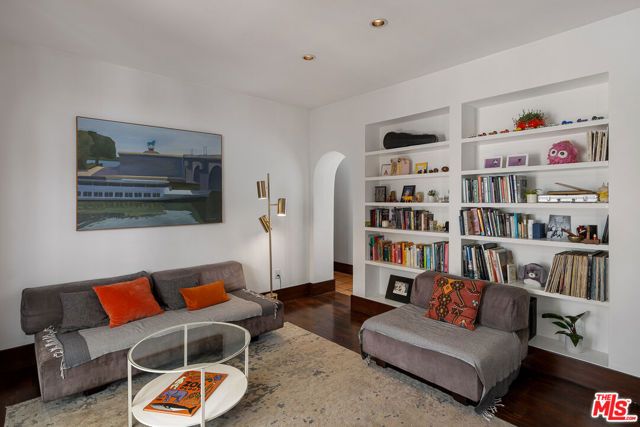 1633 Lemoyne Street, Los Angeles, CA 90026