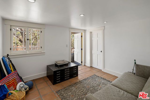 1633 Lemoyne Street, Los Angeles, CA 90026