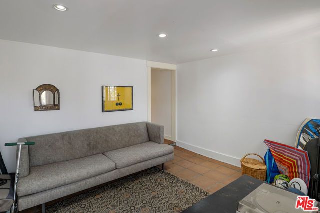 1633 Lemoyne Street, Los Angeles, CA 90026