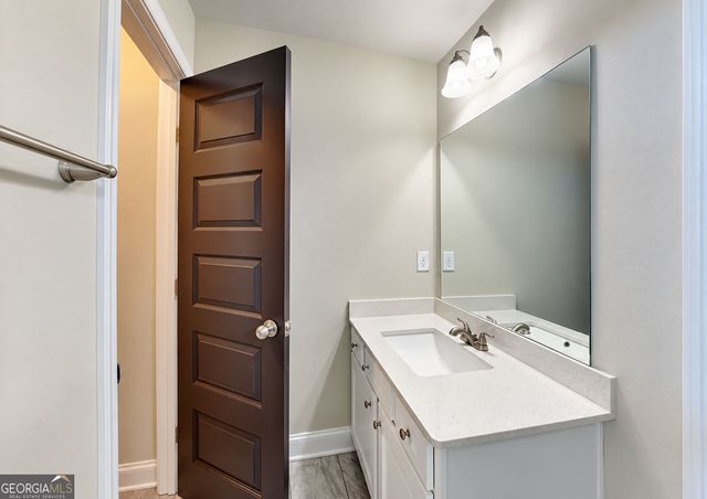 1612 Lapland Drive, Lawrenceville, GA 30045