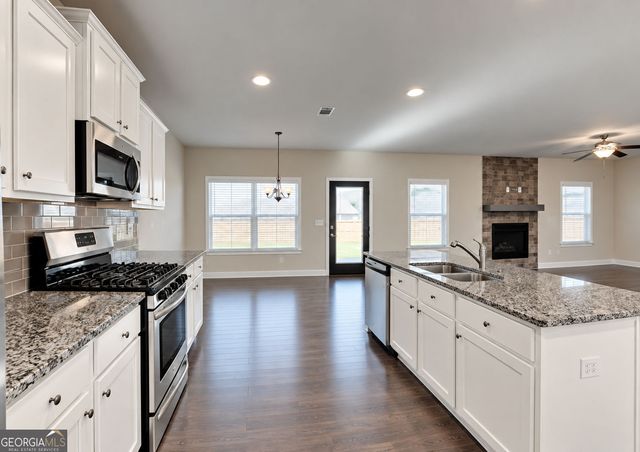 1612 Lapland Drive, Lawrenceville, GA 30045