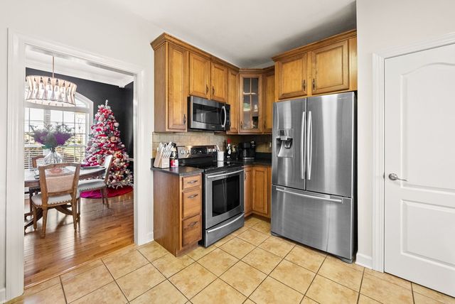 160 Farmhill Drive, Hopkinsville, KY 42240