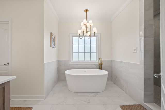 160 Farmhill Drive, Hopkinsville, KY 42240