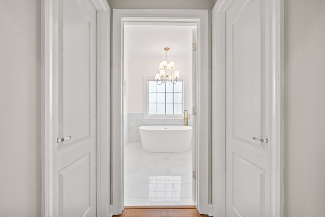 160 Farmhill Drive, Hopkinsville, KY 42240