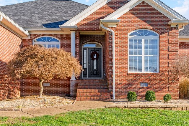 160 Farmhill Drive, Hopkinsville, KY 42240