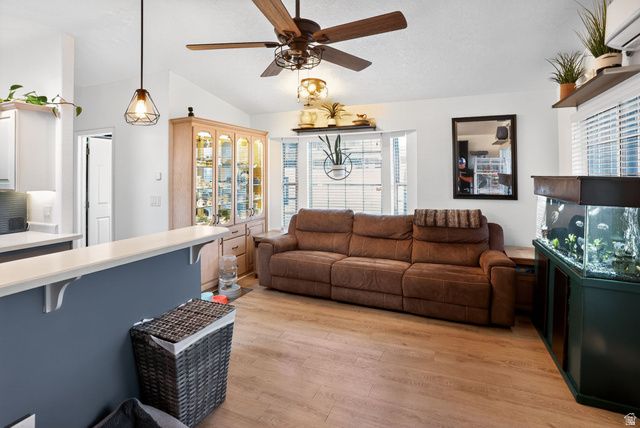 24 COTTONWOOD LN, Hurricane, UT 84737