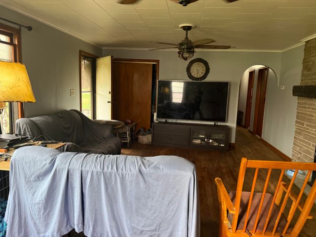 1034 Woodlawn Avenue, Michigan City, IN 46360