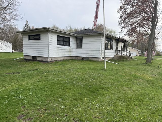 1034 Woodlawn Avenue, Michigan City, IN 46360