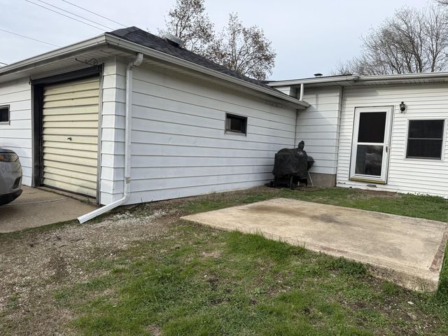 1034 Woodlawn Avenue, Michigan City, IN 46360