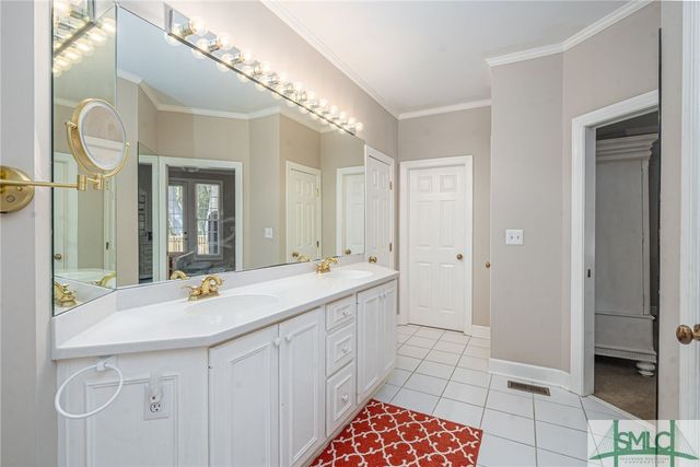 5 Windlass Court, Savannah, GA 31411