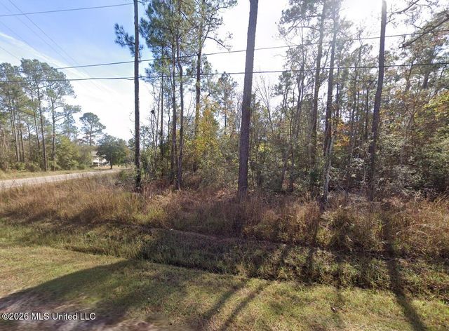 Harbor Drive, Waveland, MS 39576