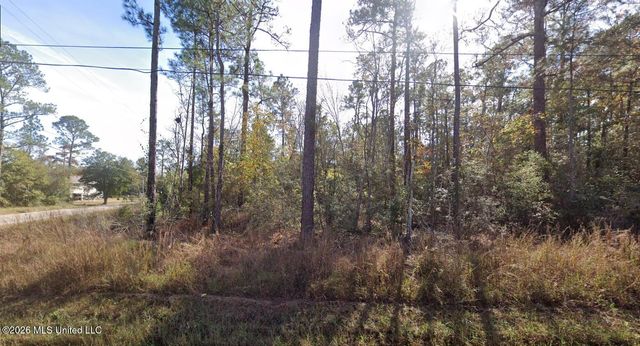 Harbor Drive, Waveland, MS 39576