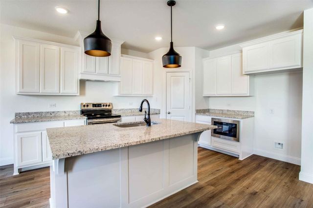 2405 Donella Drive, Denton, TX 76207