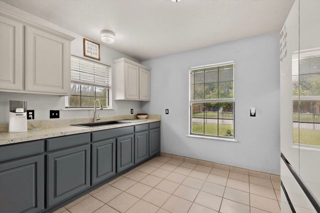 494 Park Street, Cleburne, TX 76031