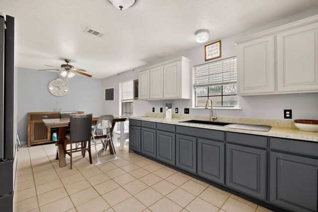 494 Park Street, Cleburne, TX 76031