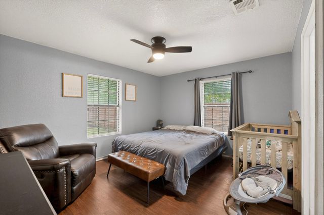 494 Park Street, Cleburne, TX 76031