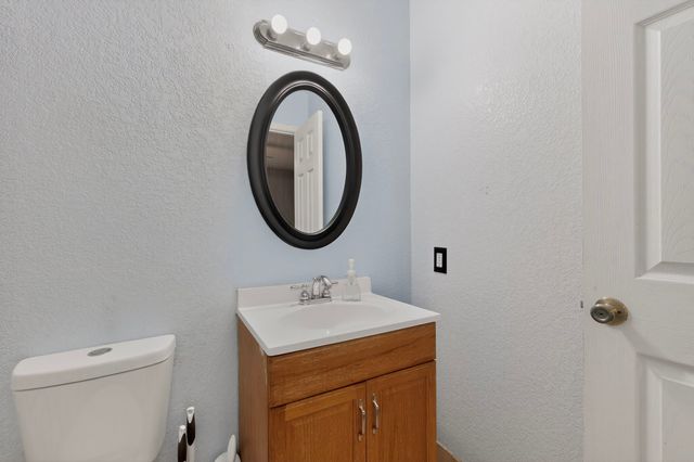 494 Park Street, Cleburne, TX 76031