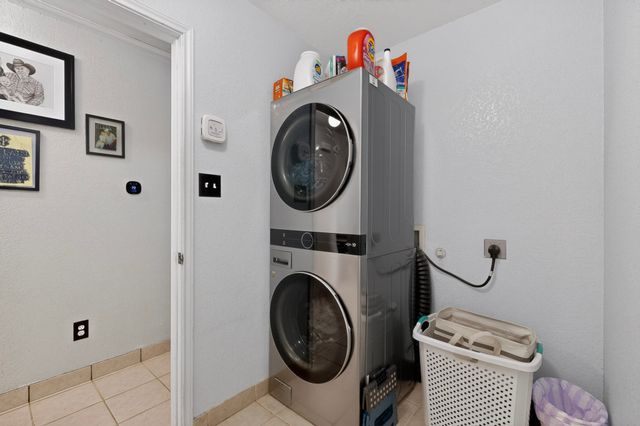 494 Park Street, Cleburne, TX 76031