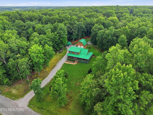 246 Cross Drive, Monterey, TN 38574
