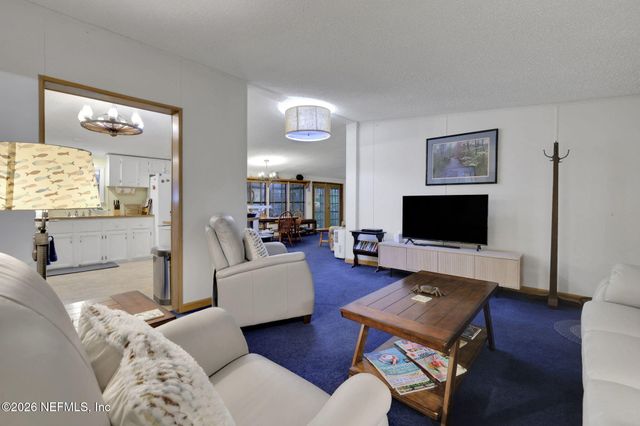 6589 SELDOM REST Road, Green Cove Springs, FL 32043