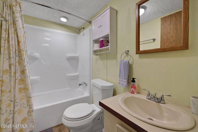 6589 SELDOM REST Road, Green Cove Springs, FL 32043