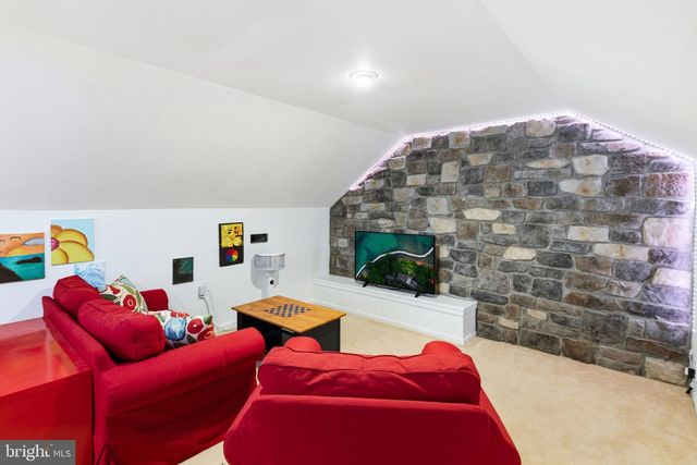 10707 GORDON RD, Spotsylvania, VA 22553