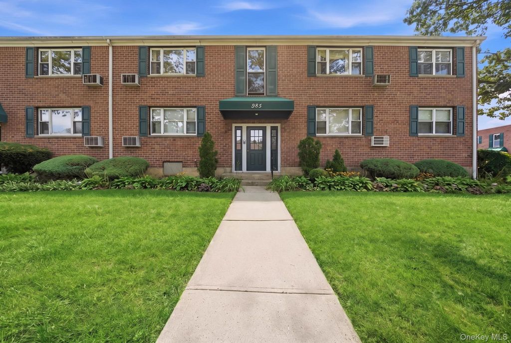 985 Fenwood 3, Valley Stream, NY 11580 — exterior