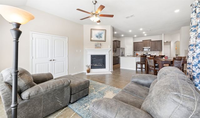 2101 Nuehoff Drive, Anna, TX 75409