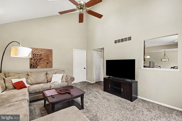 4 ZELDA CT, White Hall, MD 21161